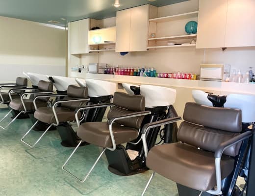 千葉の美容室イメージルーム｜成田・佐倉・八千代・富里で9店舗展開のシャンプー台写真