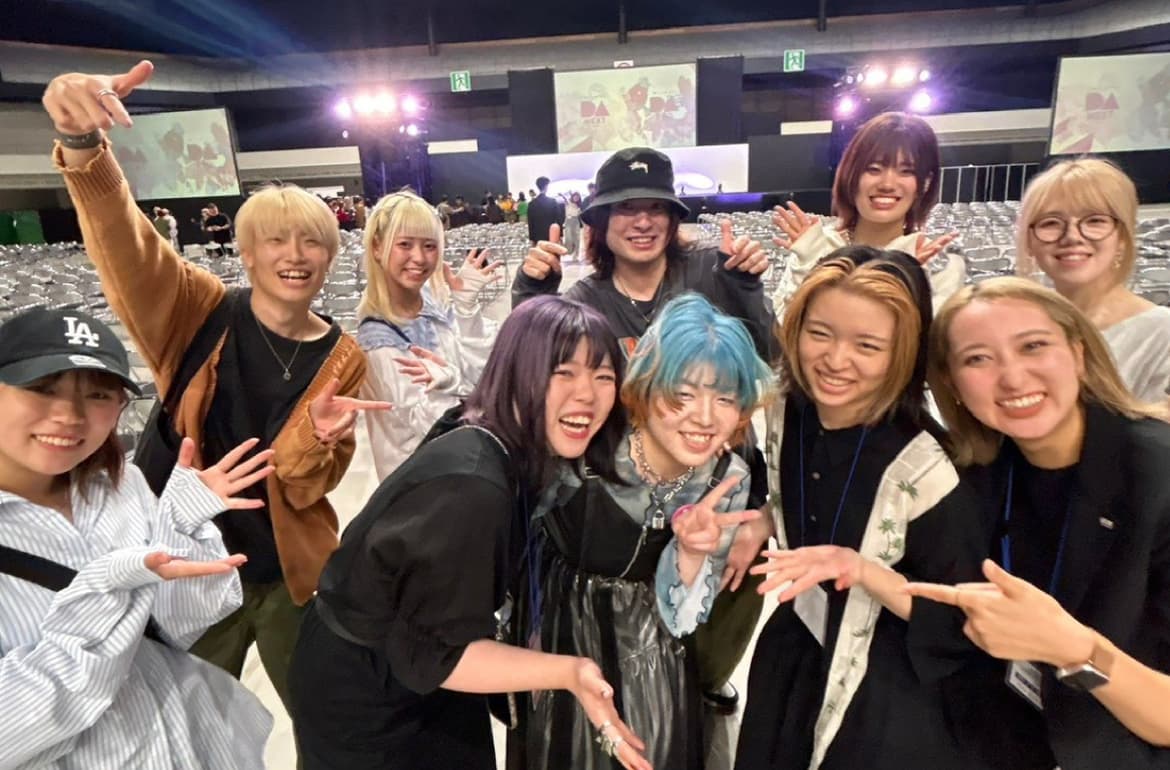 千葉の美容室イメージルーム｜成田・佐倉・八千代・富里で9店舗展開の教育制度が伝わる写真