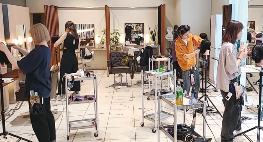 千葉の美容室イメージルーム｜成田・佐倉・八千代・富里で9店舗展開の教育風景写真